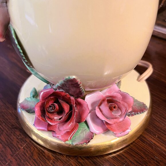 RARE VINTAGE Boudoir 24KT gold rimmed rose petals lamp MADE IN ENGLAND - Picture 4 of 12